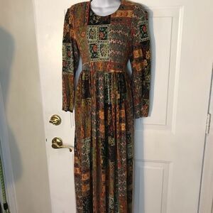 Mary Rose S/P Multicolored Dress!